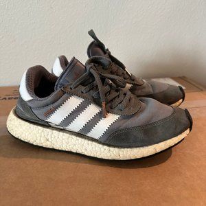Adidas i-5923 iniki boost shoes 8.5